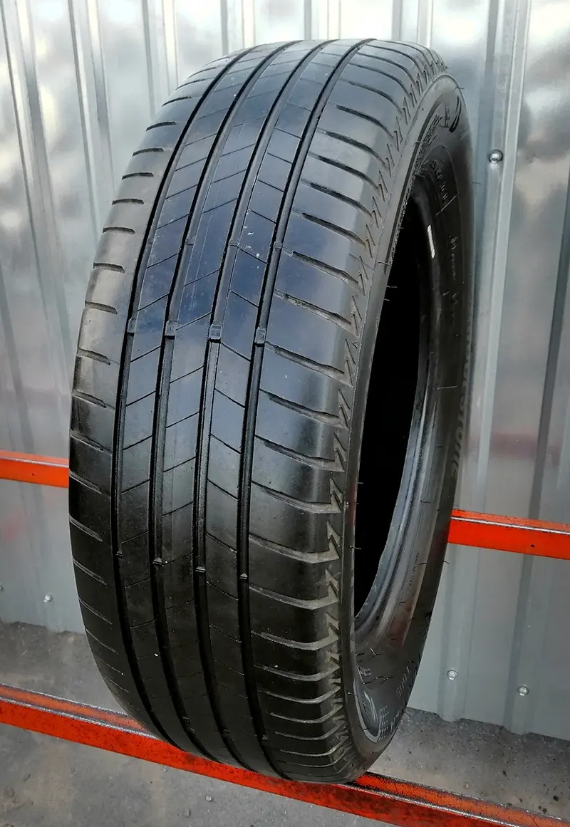 Б/у шина 195/65 R15 Bridgestone Turanza T005