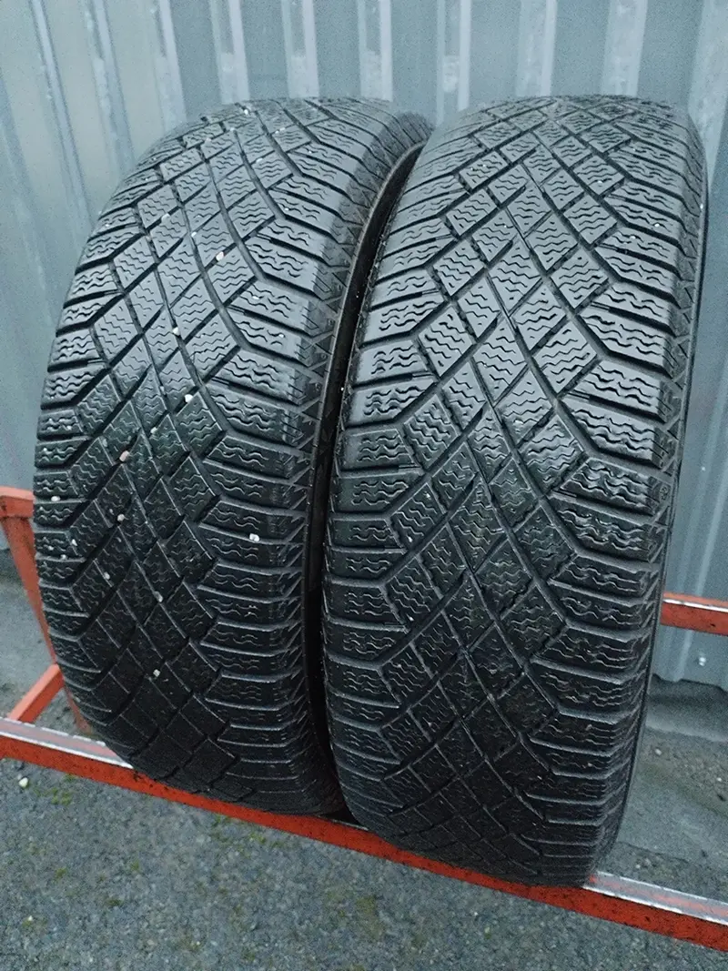 Пара б/у шин 195/65 R15 Continental ContiVikingContact 7