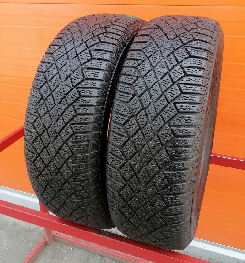 Пара б/у шин 195/65 R15 Continental ContiVikingContact 7