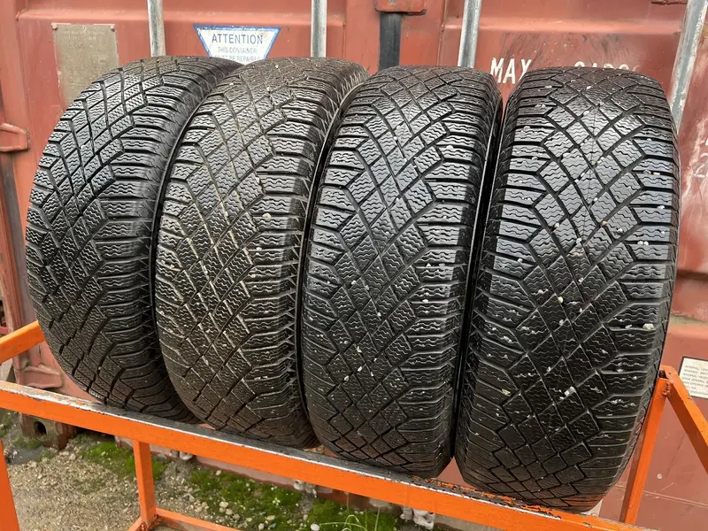 Комплект б/у шин 195/65 R15 Continental ContiVikingContact 7, фото 1