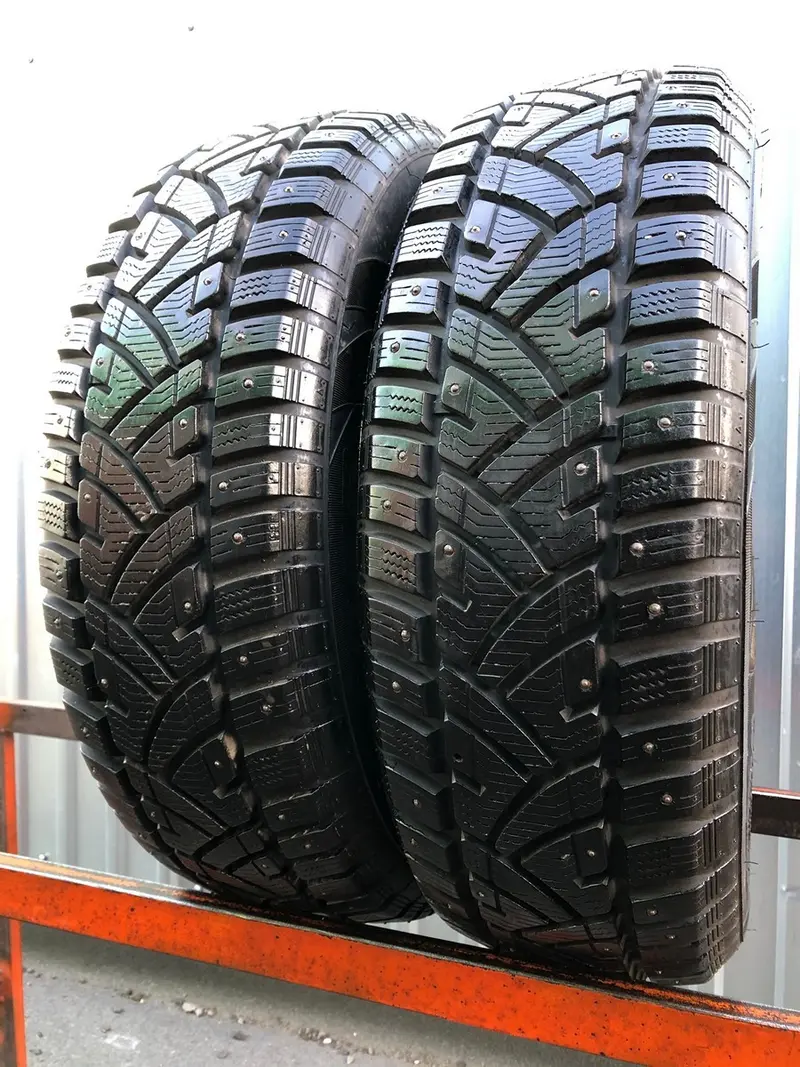 Пара б/у шин 195/65 R15 Cooper Weather-Master S/T3