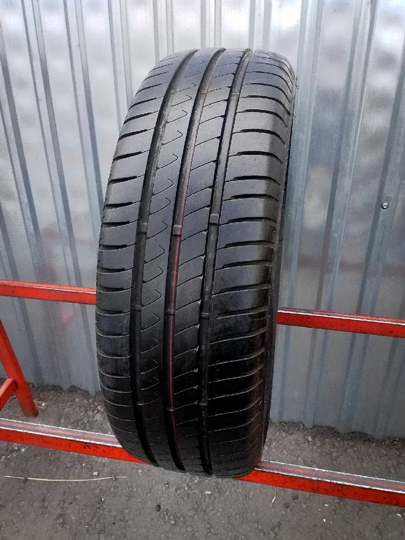 Б/у шина 195/65 R15 Dayton Touring 2