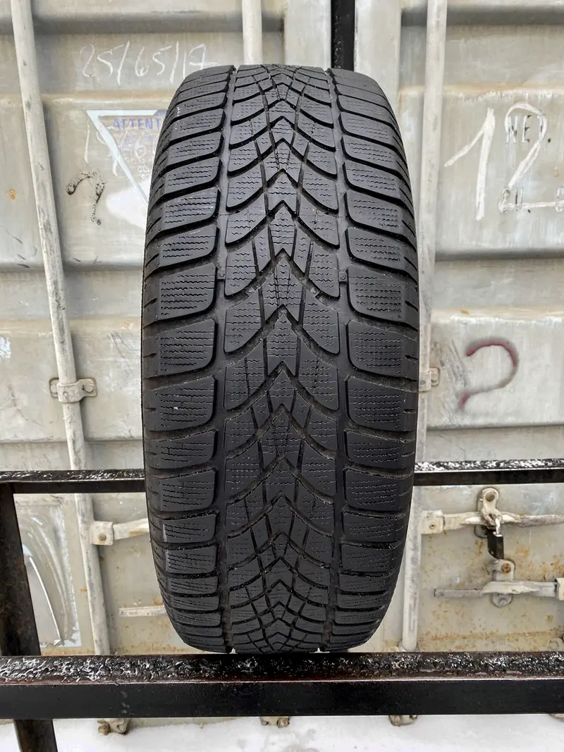 Б/у шина 195/65 R15 Dunlop SP Winter Sport 4D