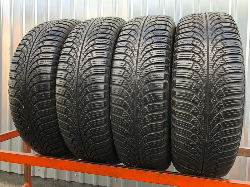 Комплект б/у шин 195/65 R15 ESA-Tecar Super Grip 9