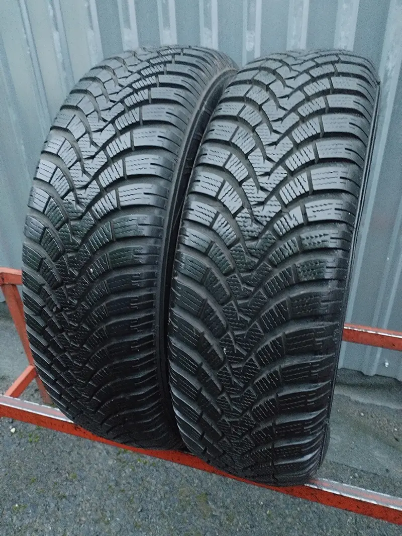 Пара б/у шин 195/65 R15 Falken Eurowinter HS01