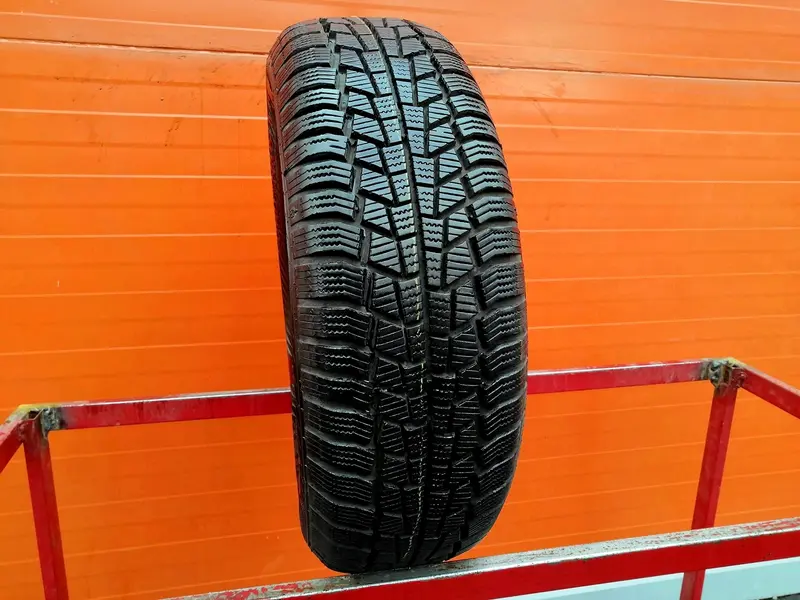 Б/у шина 195/65 R15 Gislaved Euro Frost 6
