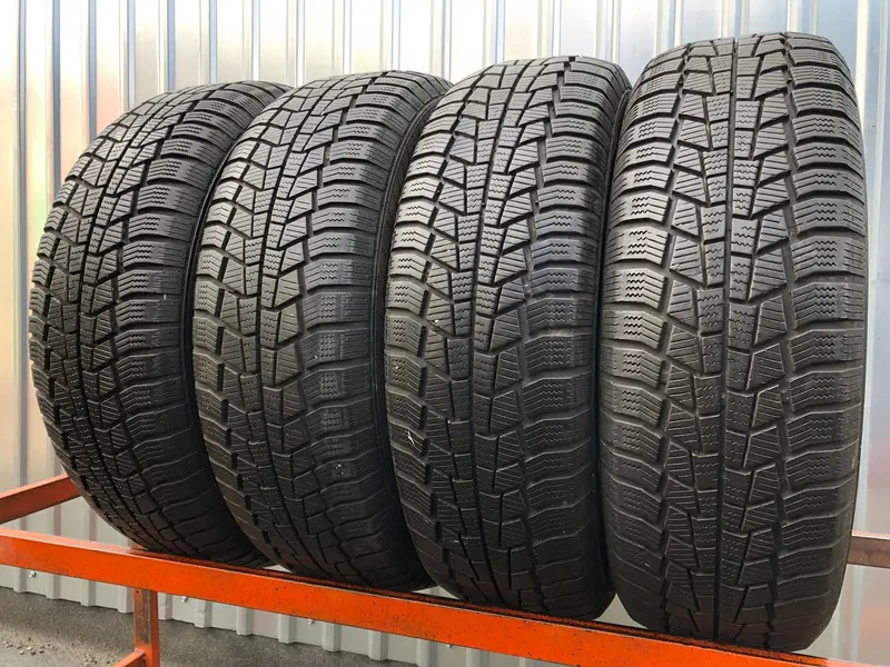 Комплект б/у шин 195/65 R15 Gislaved Euro Frost 6