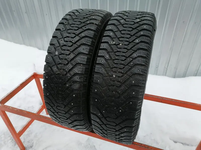 Пара б/у шин 195/65 R15 Goodyear Ultra Grip 500