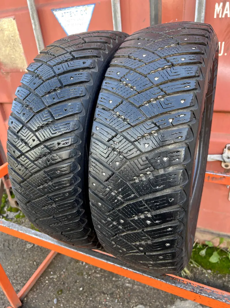 Пара б/у шин 195/65 R15 Goodyear Ultra Grip Ice Arctic