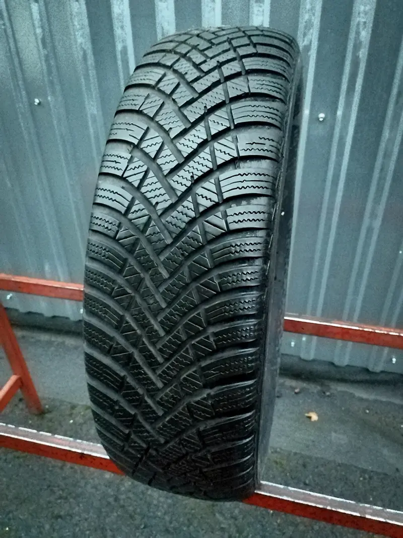 Б/у шина 195/65 R15 Hankook Winter I*cept RS3 W462