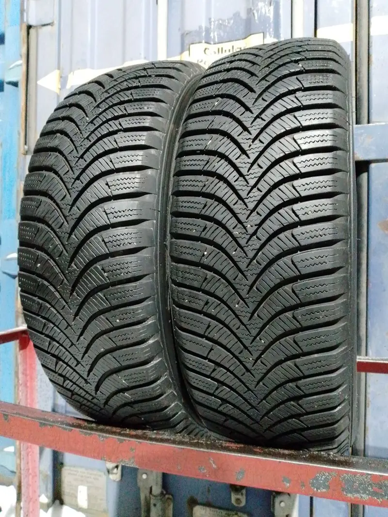 Пара б/у шин 195/65 R15 Hankook Winter i Pike RS2 W429