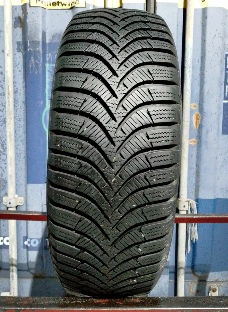 Б/у шина 195/65 R15 Hankook Winter i Pike RS2 W429