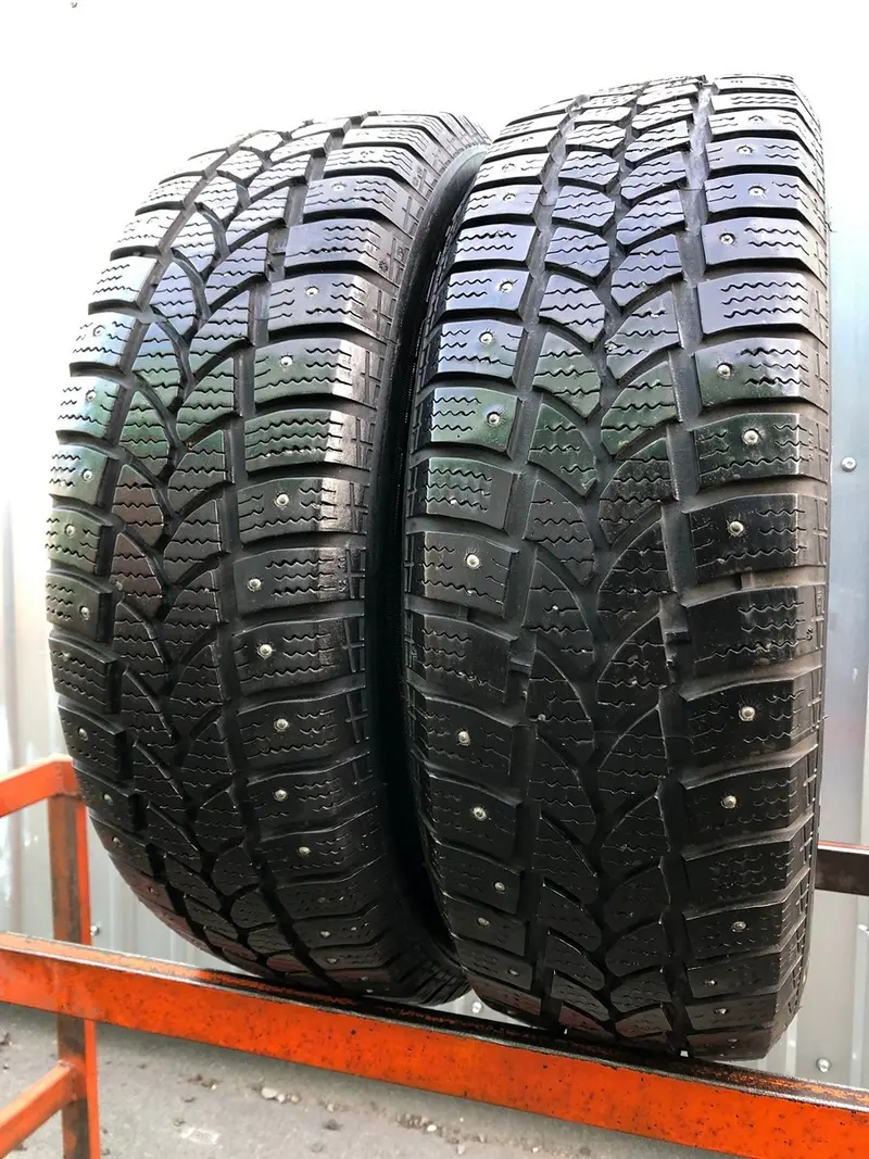 Пара б/у шин 195/65 R15 Kormoran Stud Extreme