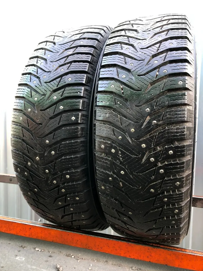 Пара б/у шин 195/65 R15 Kumho WinterCraft Ice WI31