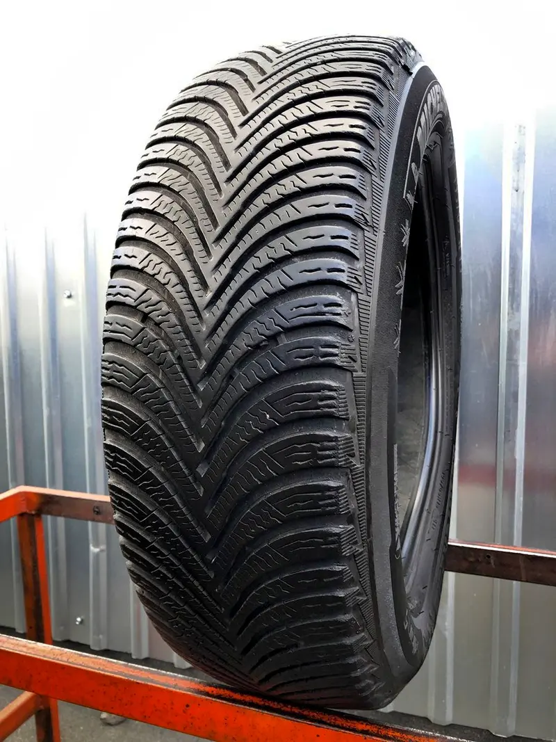 Б/у шина 195/65 R15 Michelin Alpin 5, фото 1