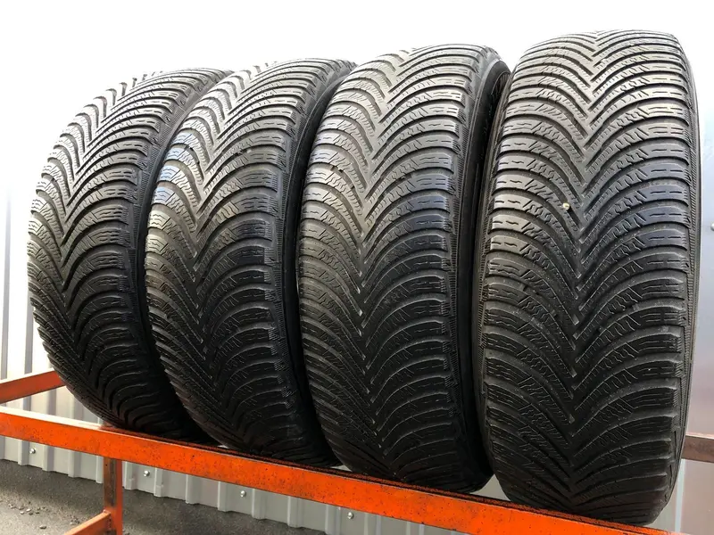 Комплект б/у шин 195/65 R15 Michelin Alpin 5