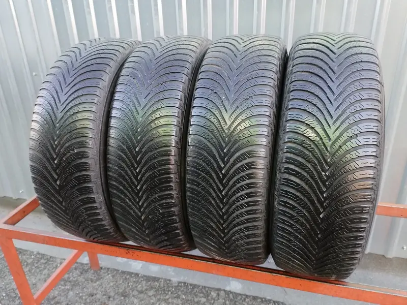 Комплект б/у шин 195/65 R15 Michelin Alpin 5