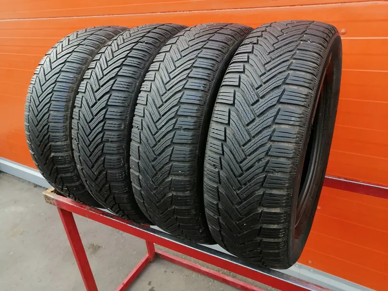 Комплект б/у шин 195/65 R15 Michelin Alpin 6