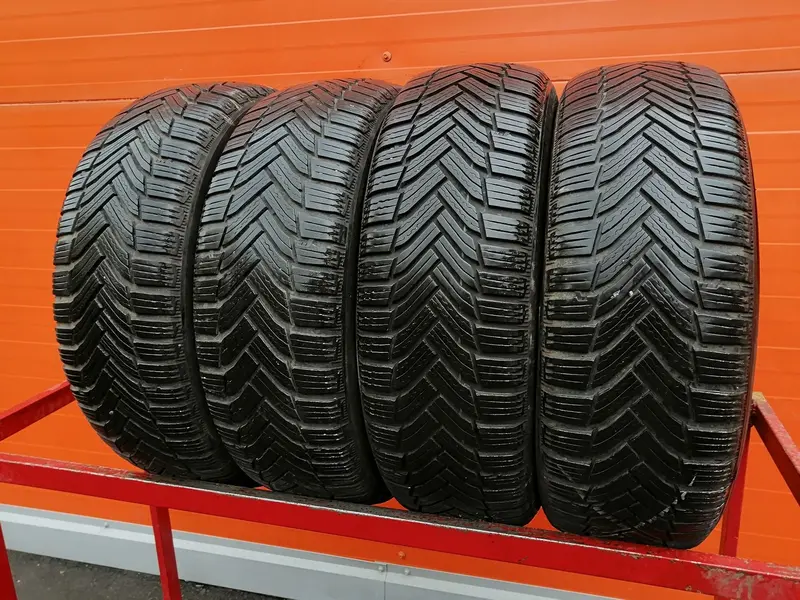 Комплект б/у шин 195/65 R15 Michelin Alpin 6, фото 1