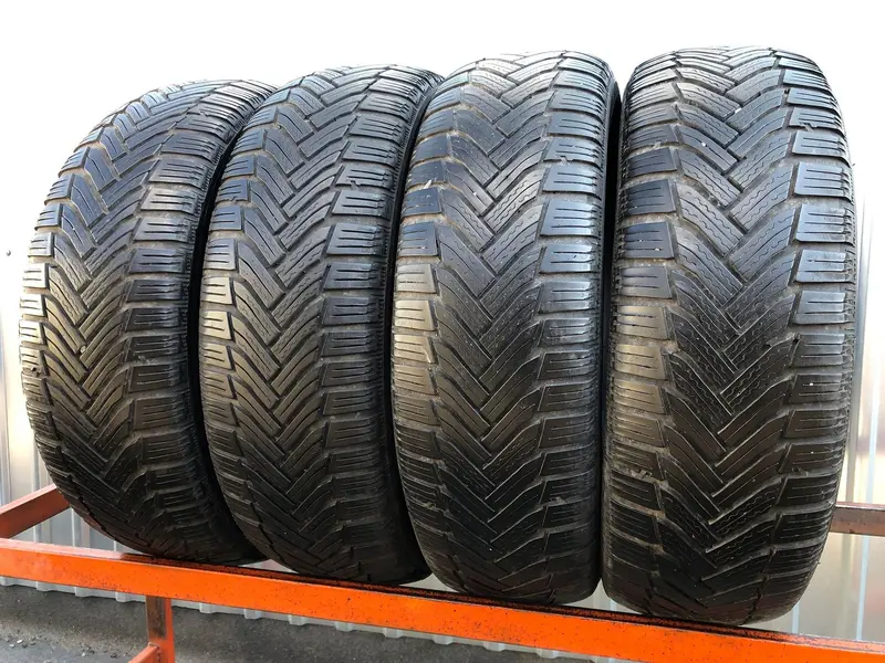 Комплект б/у шин 195/65 R15 Michelin Alpin 6