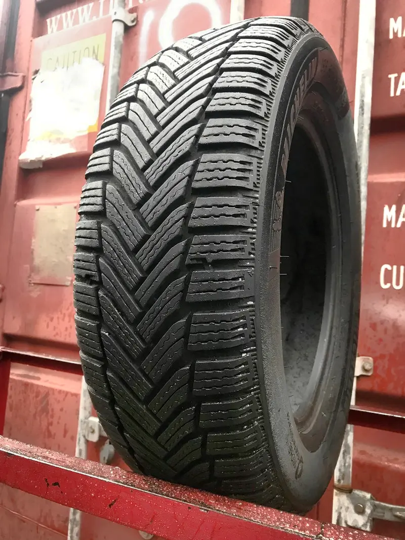 Б/у шина 195/65 R15 Michelin Alpin 6, фото 1
