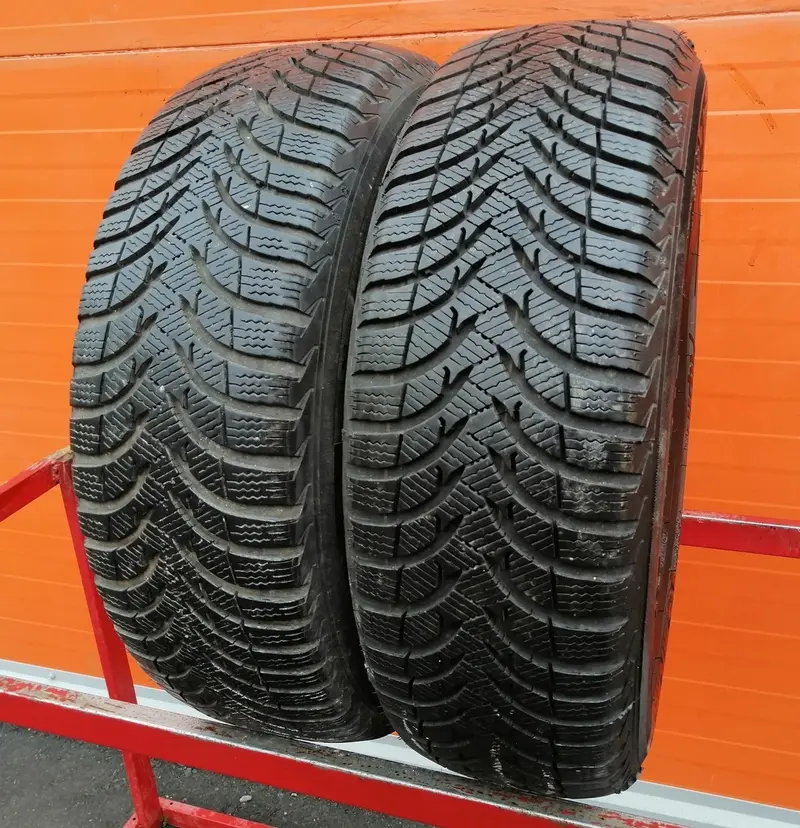 Пара б/у шин 195/65 R15 Michelin Alpin A4