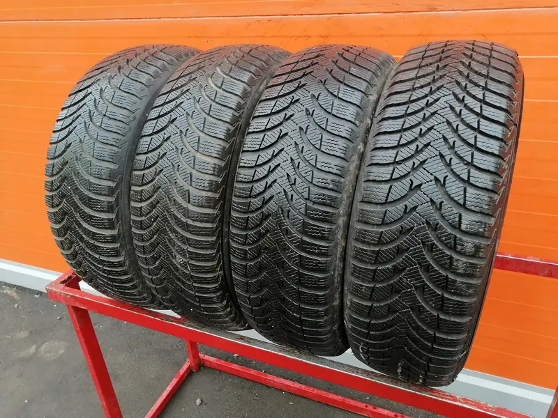 Комплект б/у шин 195/65 R15 Michelin Alpin A4