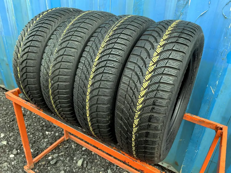 Комплект б/у шин 195/65 R15 Michelin Alpin A4, фото 1