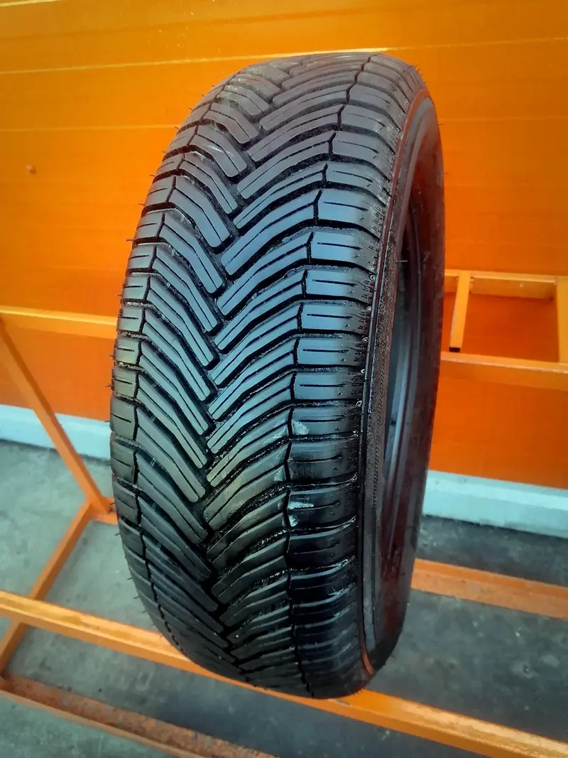 Б/у шина 195/65 R15 Michelin CrossClimate