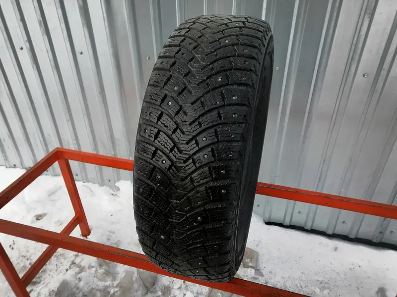 Б/у шина 195/65 R15 Michelin X-Ice North 2