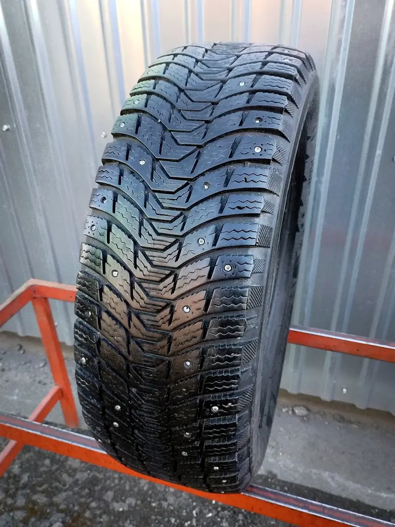 Б/у шина 195/65 R15 Michelin X-Ice North 3