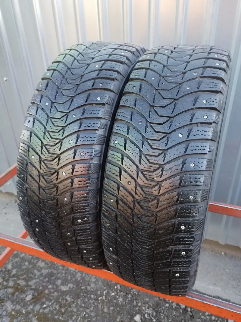 Пара б/у шин 195/65 R15 Michelin X-Ice North 3