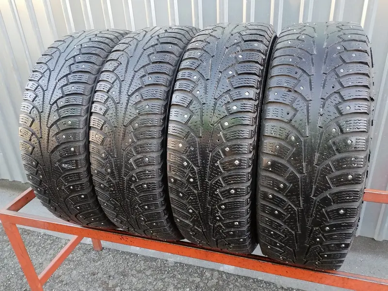 Комплект б/у шин 195/65 R15 Nokian Hakkapeliitta 5