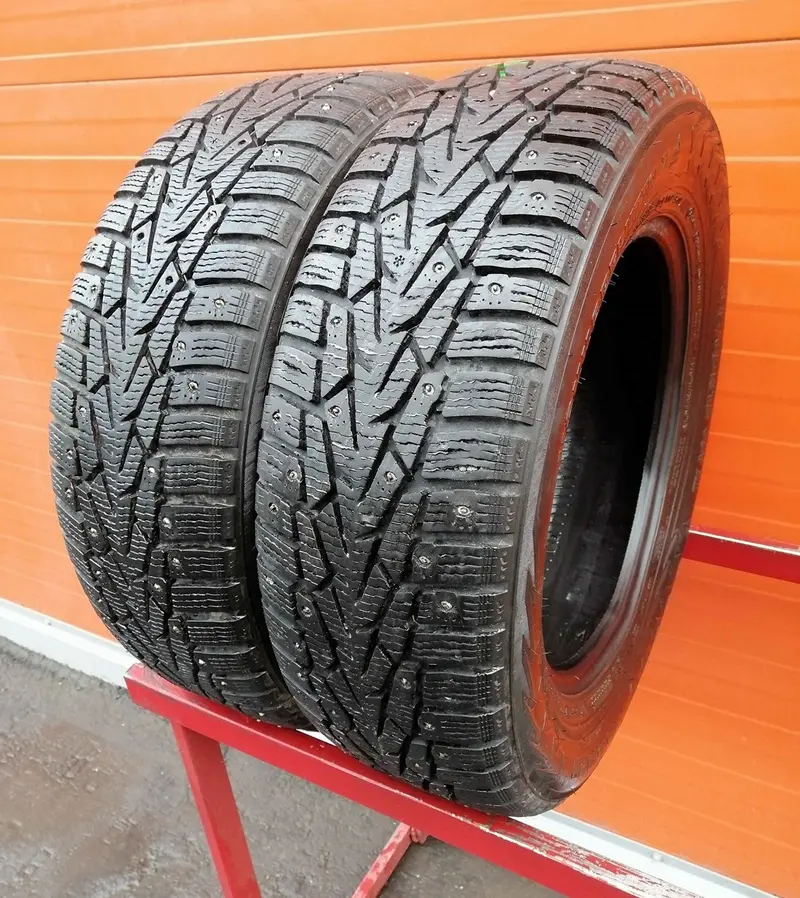 Пара б/у шин 195/65 R15 Nokian Hakkapeliitta 7