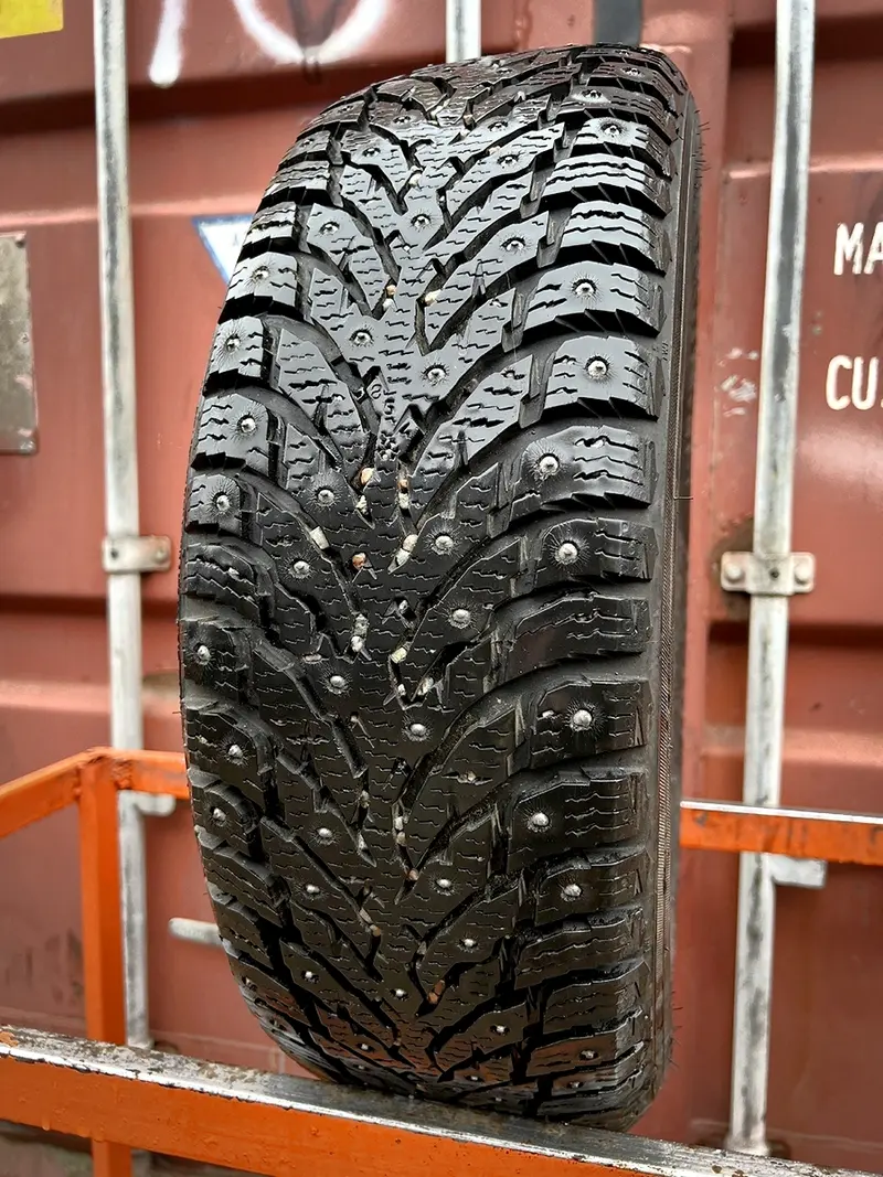 Б/у шина 195/65 R15 Nokian Hakkapeliitta 9, фото 1