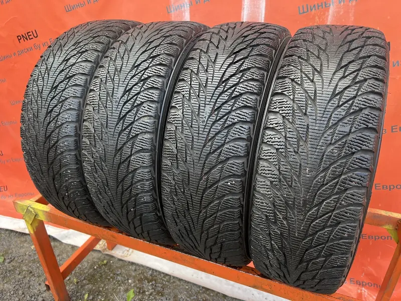 Комплект б/у шин 195/65 R15 Nokian Hakkapeliitta R2