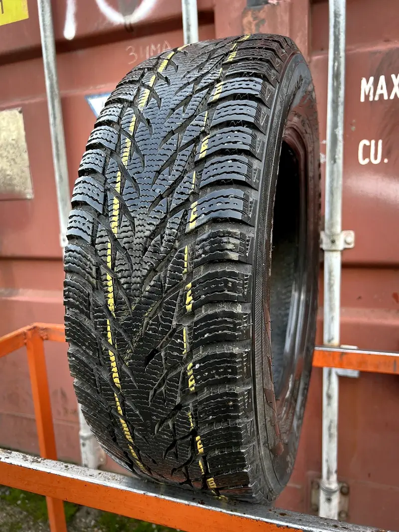 Б/у шина 195/65 R15 Nokian Hakkapeliitta R3