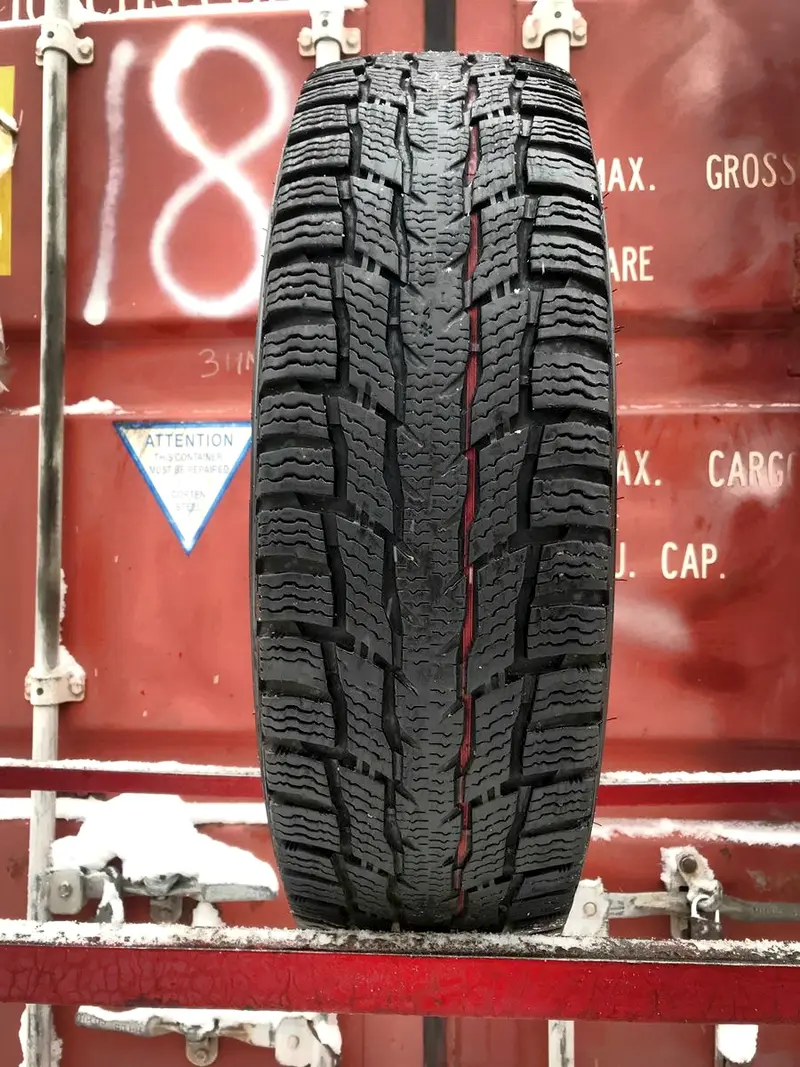 Б/у шина 195/65 R15 Nokian WR D3, фото 1