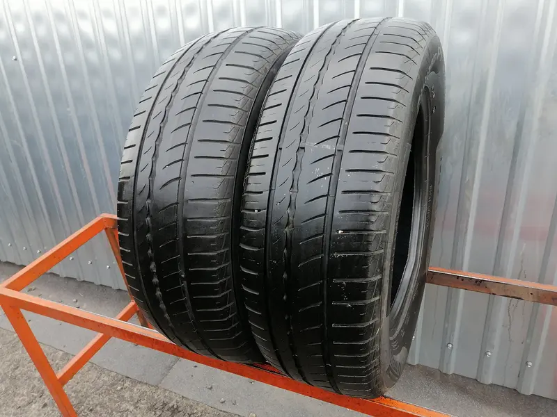 Пара б/у шин 195/65 R15 Pirelli P 1 Cinturato