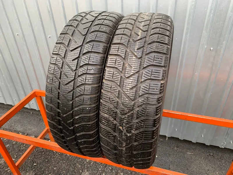 Пара б/у шин 195/65 R15 Pirelli Winter 190 Snowcontrol 2, фото 1