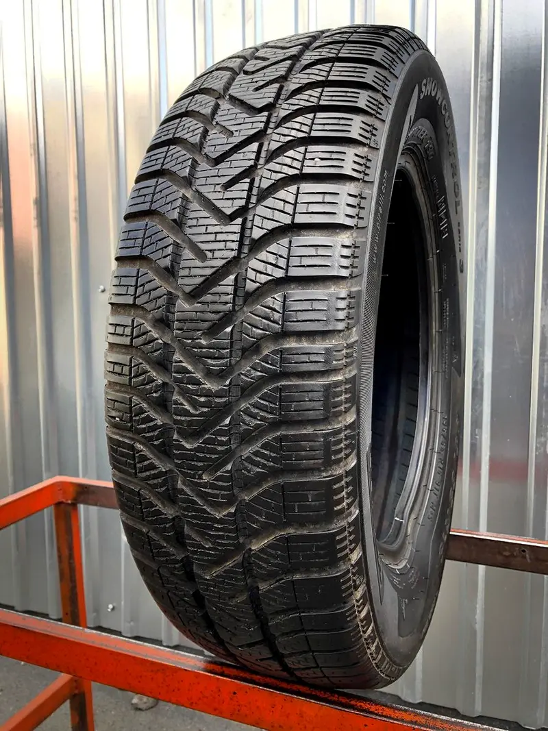 Б/у шина 195/65 R15 Pirelli Winter 190 Snowcontrol 3