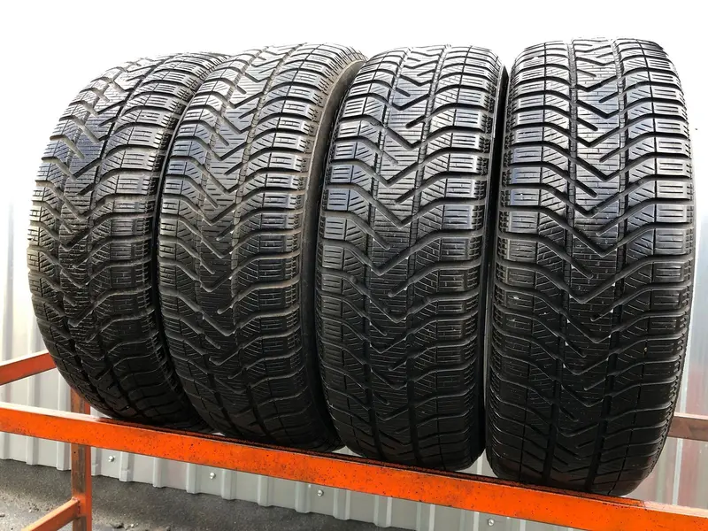 Комплект б/у шин 195/65 R15 Pirelli Winter 190 Snowcontrol 3, фото 1