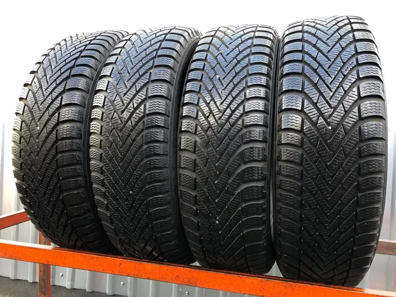 Комплект б/у шин 195/65 R15 Pirelli Winter Cinturato