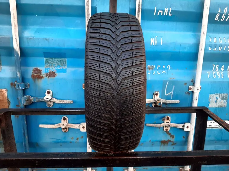 Б/у шина 195/65 R15 Vredestein Snowtrac 3