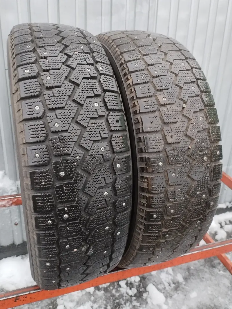 Пара б/у шин 195/65 R15 Yokohama Guardex F700 P