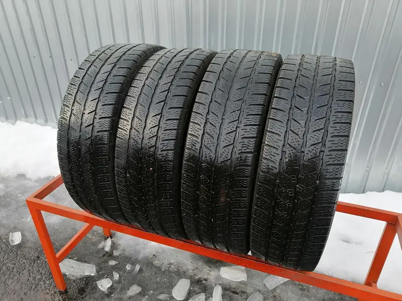 Комплект б/у шин 195/65 R16C Continental VanContact Winter
