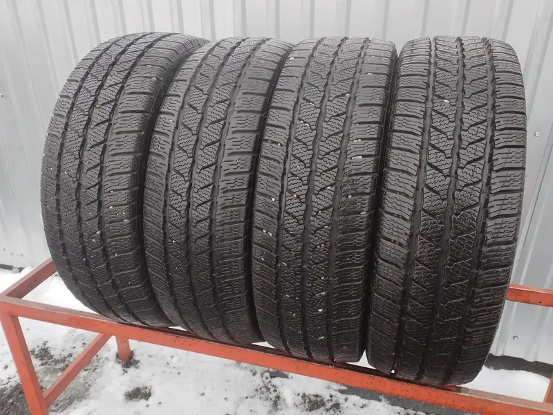 Комплект б/у шин 195/65 R16C Continental VanContact Winter
