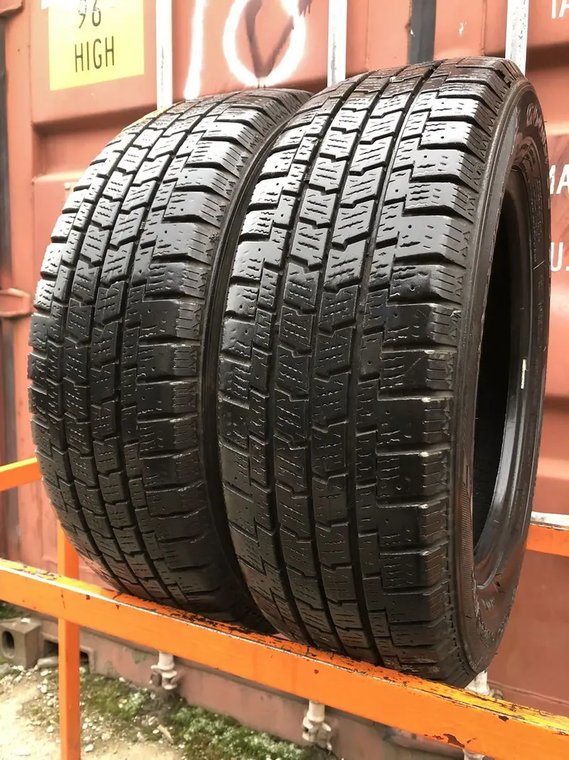 Пара б/у шин 195/65 R16C Goodyear Cargo Ultra Grip 2