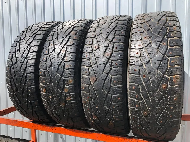 Комплект б/у шин 195/65 R16C Nokian Hakkapeliitta C3