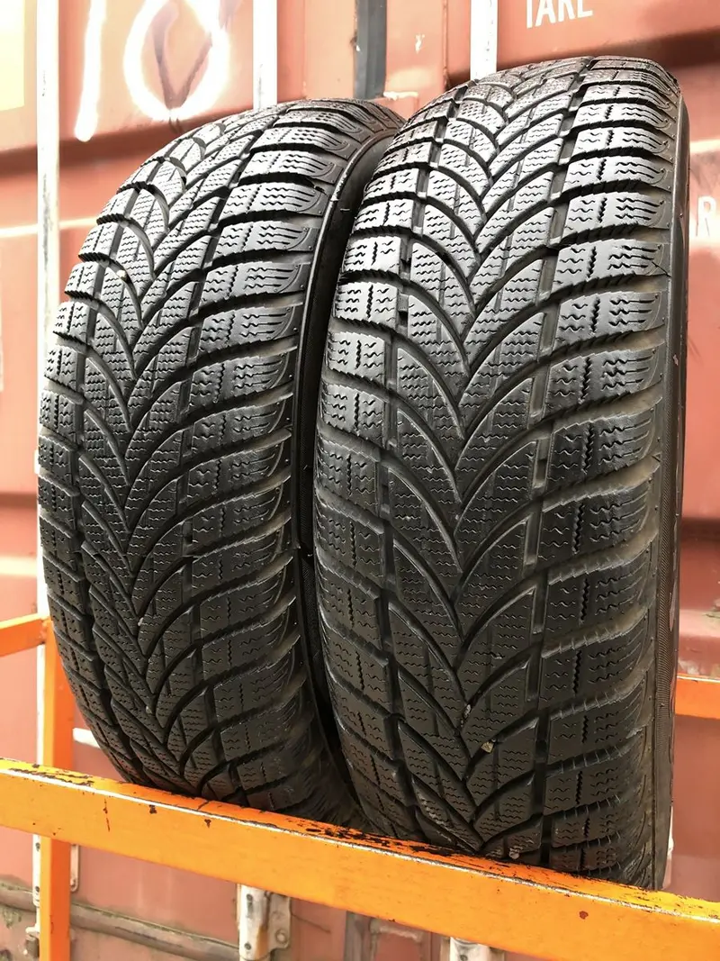 Пара б/у шин 195/70 R14 Maxxis Presa Snow, фото 1